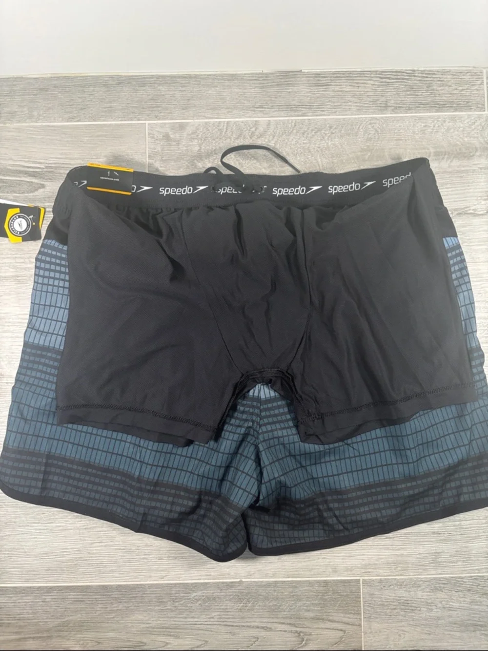 NWT Speedo Men's 2XL Swim Trunks Blue Grid Geometric Board Shorts UPF 50